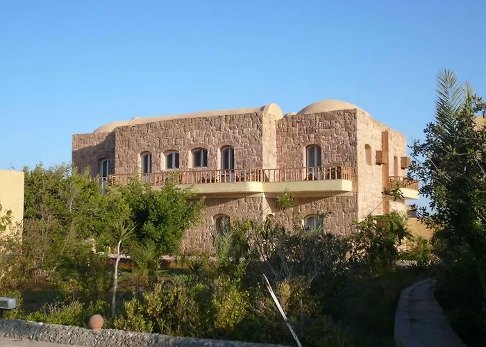 Üdülőközpont Fanadir Resort